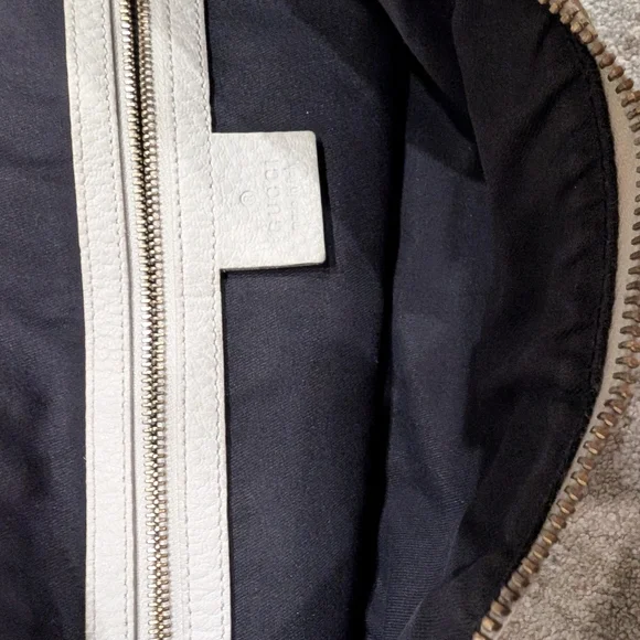 Gucci Sherry Vintage White Leather Hobo Bag - Picture 8 of 13